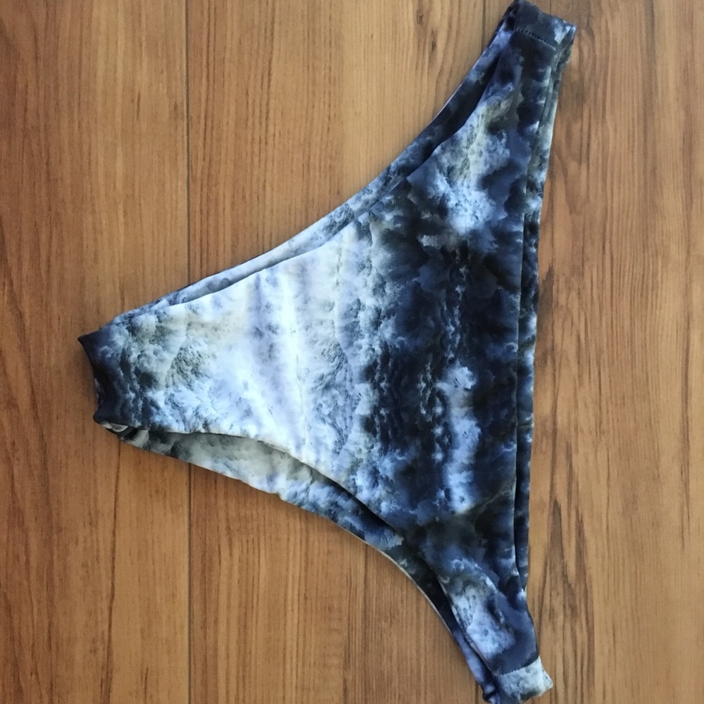 Mikoh storm bottoms